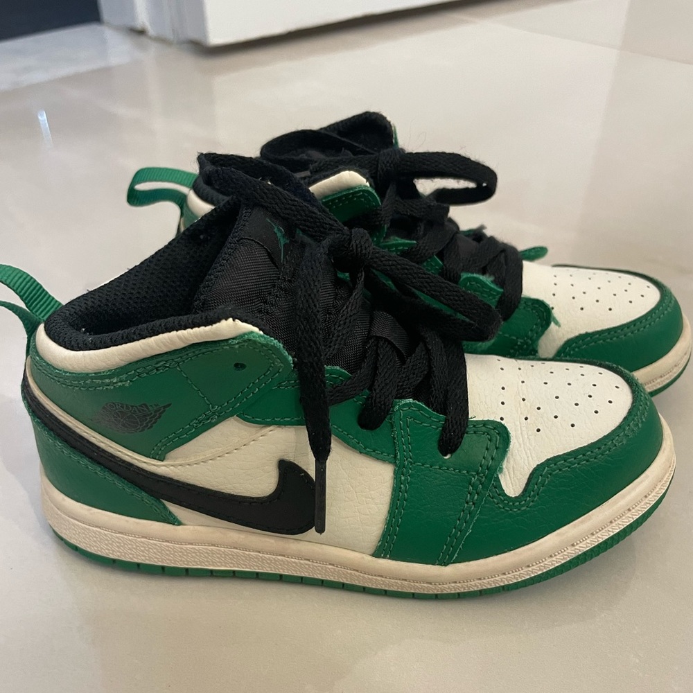 Air Jordan Retro